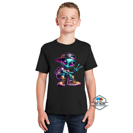 Cool Peace Out Alien Black Youth T-Shirts Model