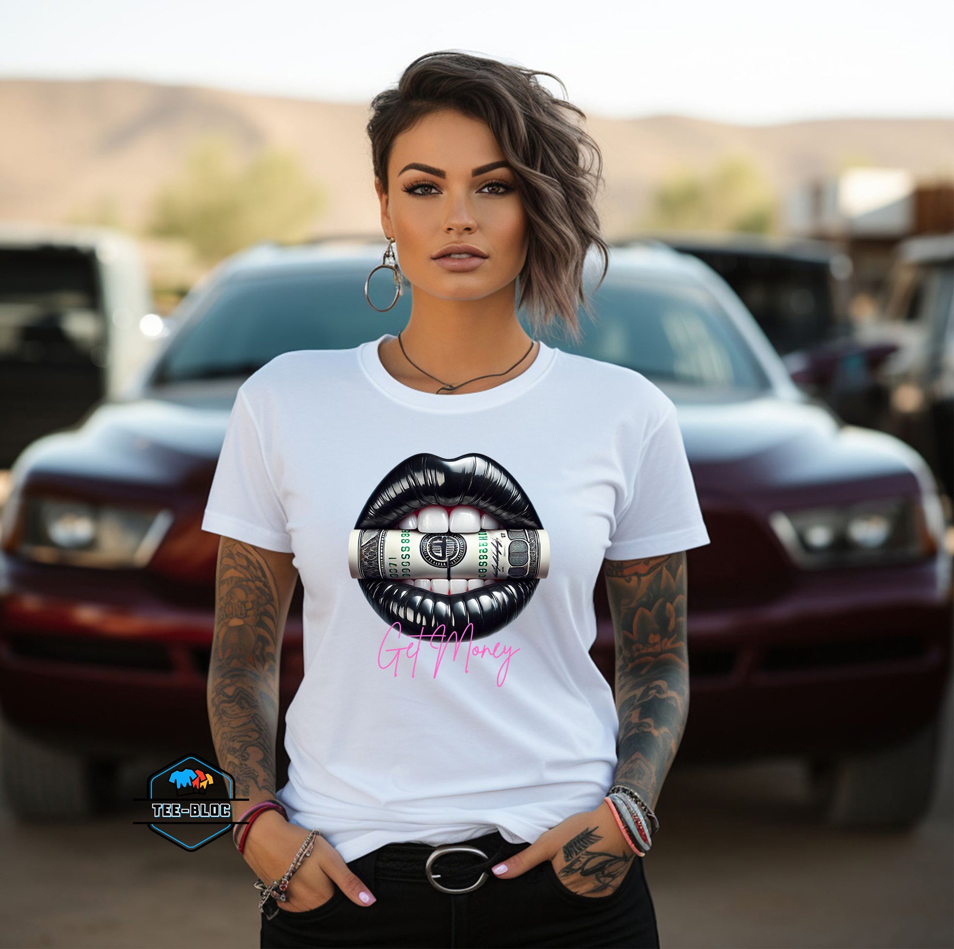 Women's Get Money White T-Shirts Model